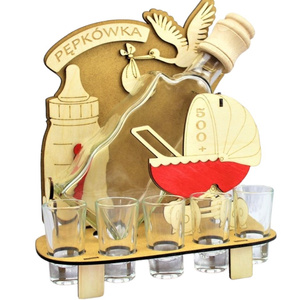 Karafka Pępkówka na alkohol 0,5 l + 6 kieliszków 