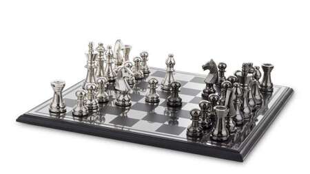 Gra szachy wykonana z metalu 1,5x34x34 cm